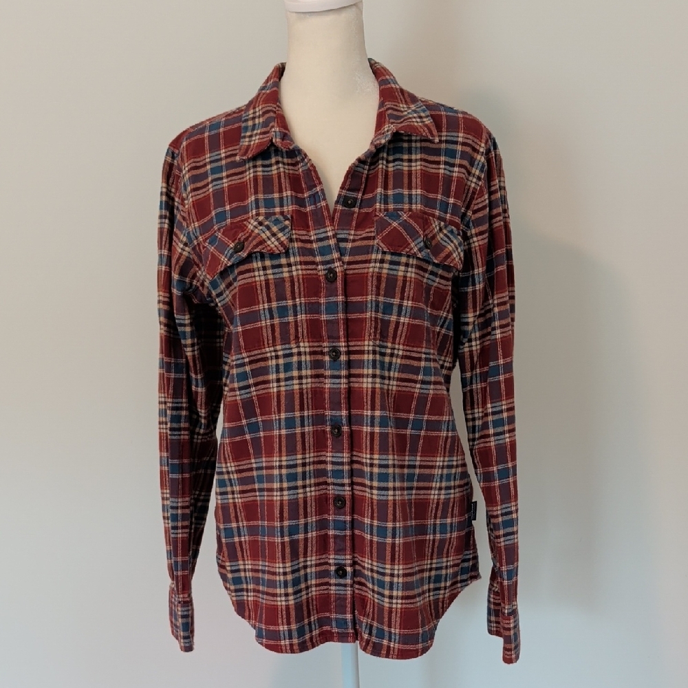 Patagonia Fjord Burgundy and Navy Plaid Flannel